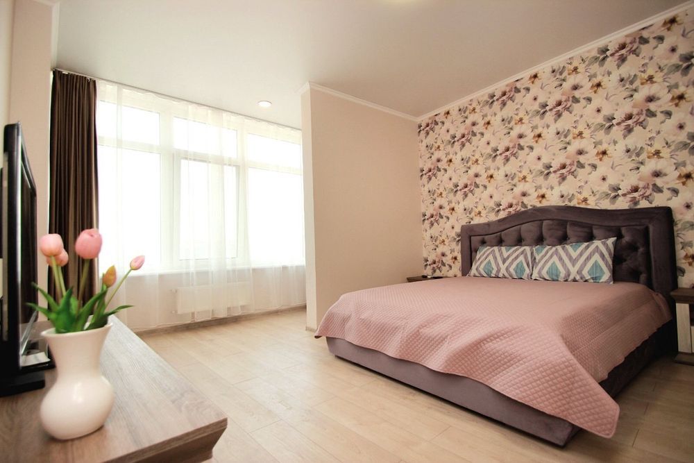 2-кімнатна VIP, паркінг, 43 Перлина, 10 пов., до моря 5 хв.