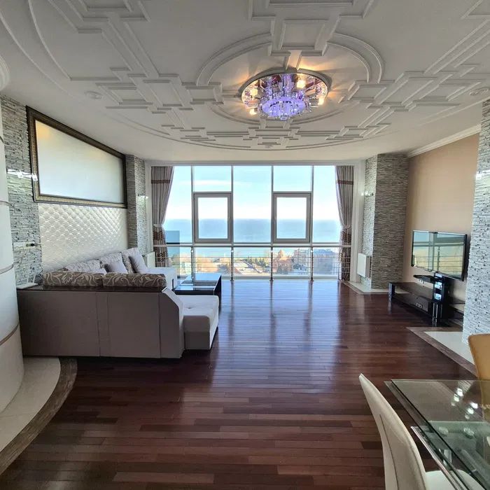 3-кімнатна, вид на море, 150 м², ЖК Перша Перлина, 14 пов.